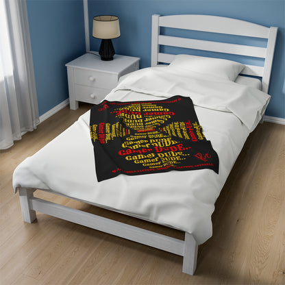 Hey Guys, another Bold Gamer Style Blanket from the "TPPG-Apparels" Brand Presents one of it's koolest designs on this Black Velveteen Plush Blanket