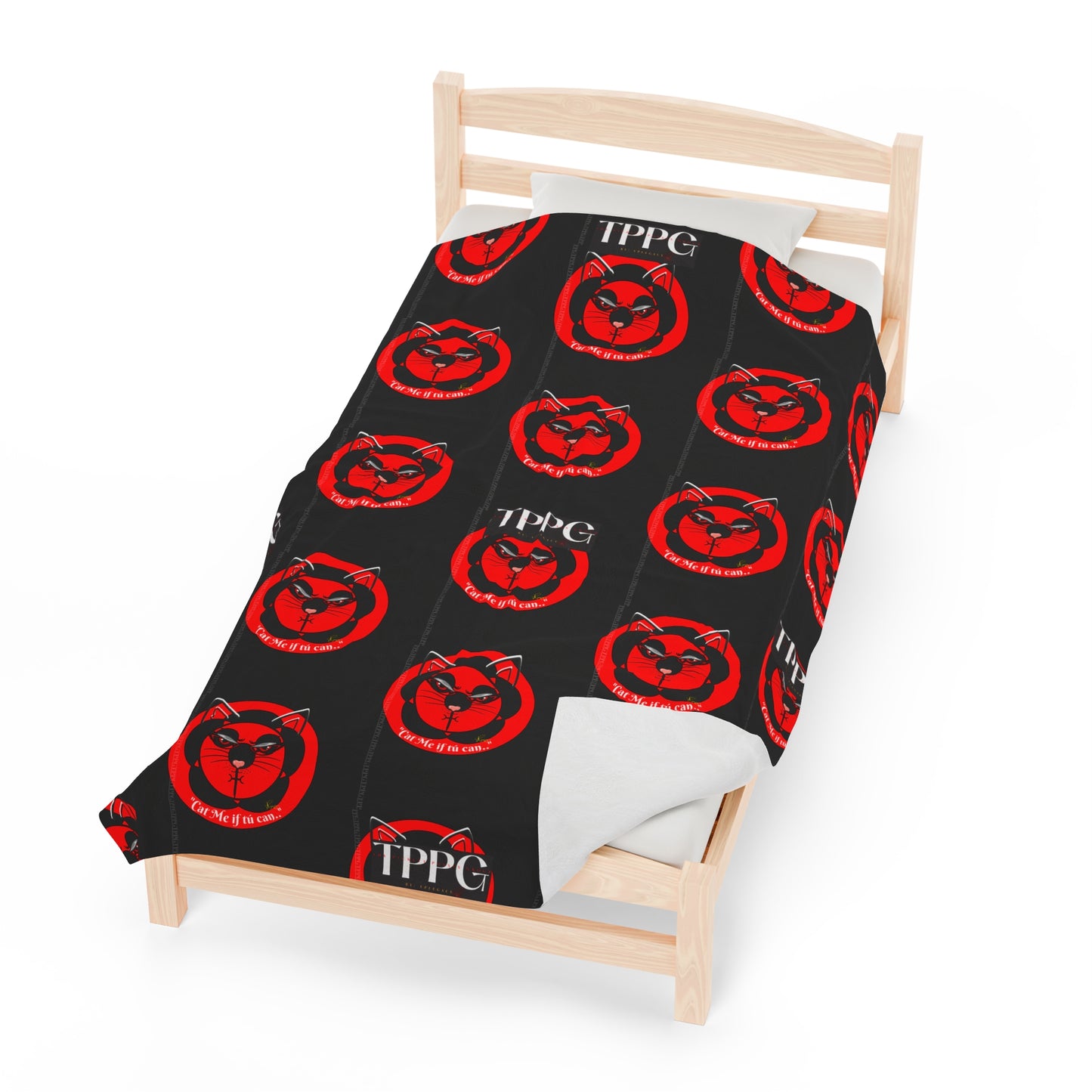 Plush Velveteen "Cat Me If Tú Can" Blanket